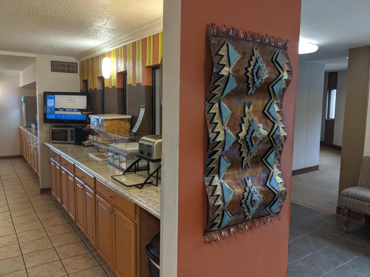 Western Inn And Suites Enid المظهر الخارجي الصورة